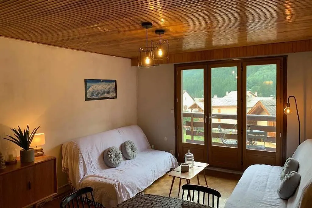 Spacieux T2 A 100M Des Pistes & Wifi Ultra Rapide Saint-Chaffrey