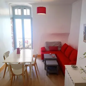  Appartement Joli Duplex Avec Balcon Et Vue Sur Place Du Centre Historique ! France