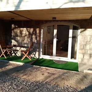  Appartement De Charme Neuf à La Montagne